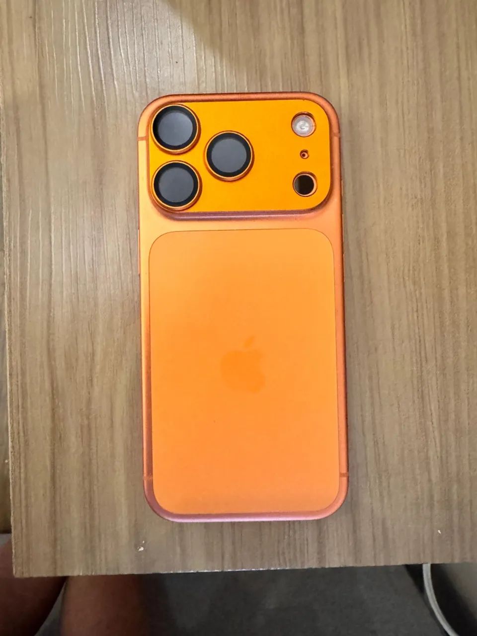 iPhone 17 pro laranja  - Foto 5