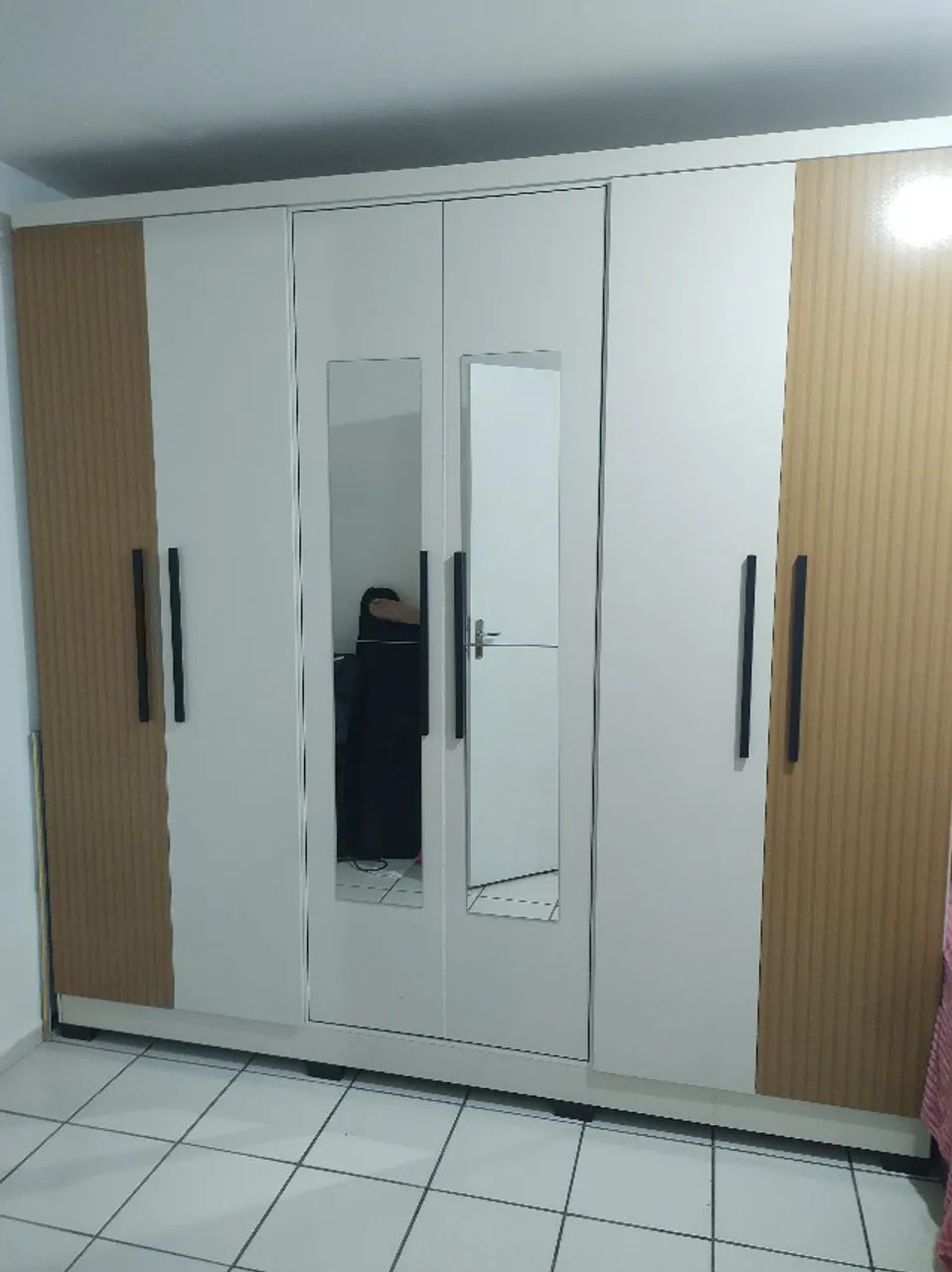 Guarda-Roupas de Casal