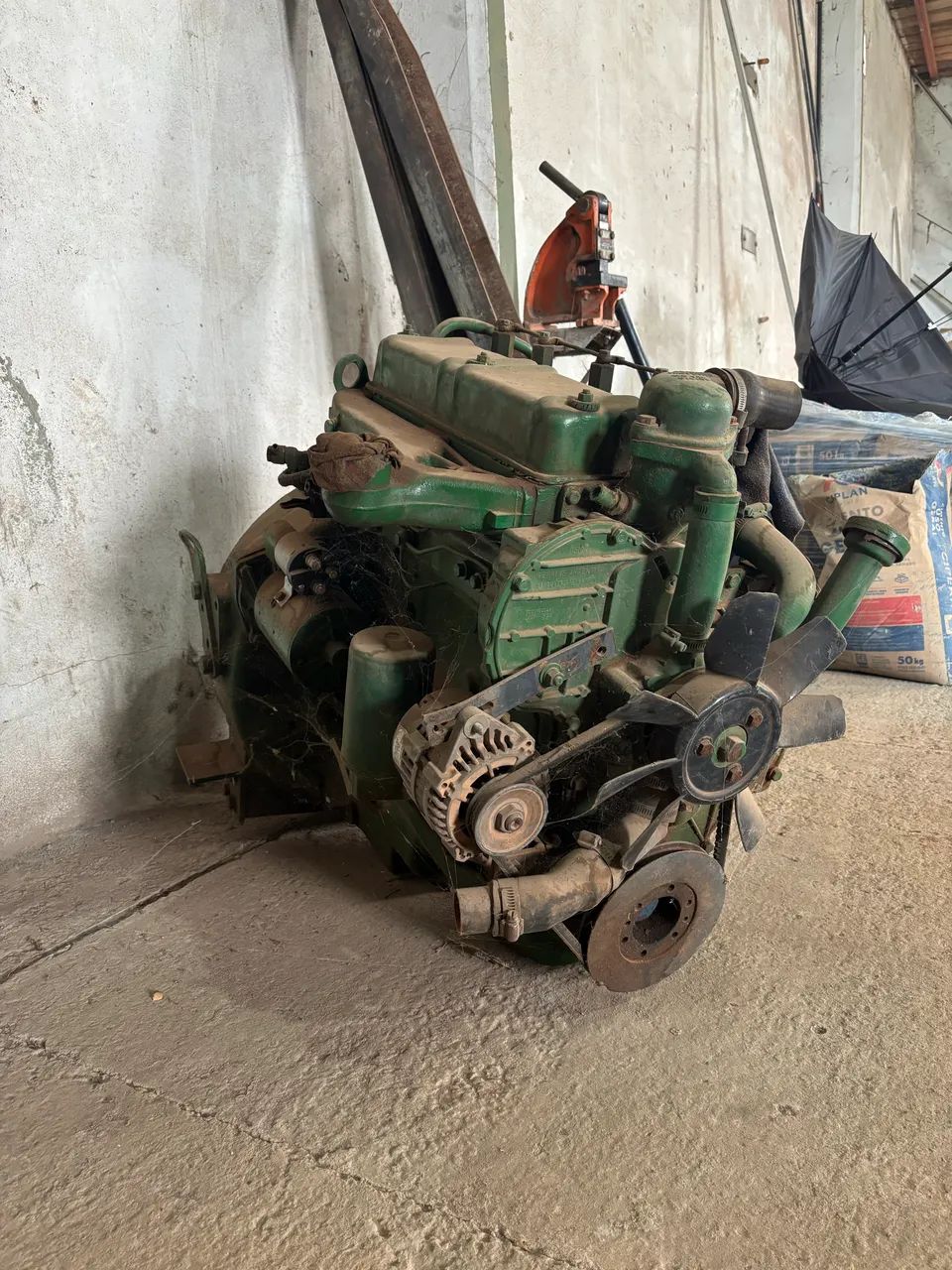 Motor perkins 4 cilindros 