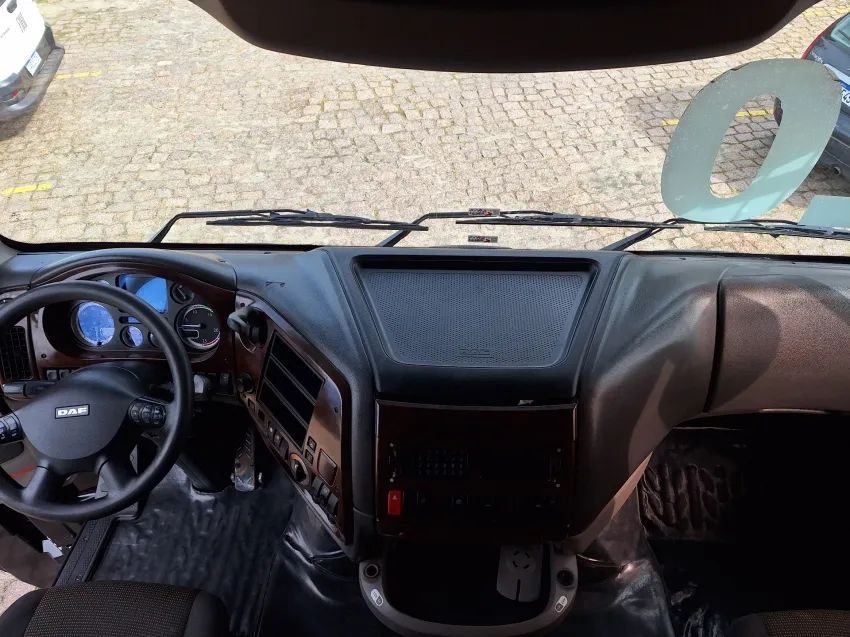 DAF XF 105 FTS 460 A - Foto 4