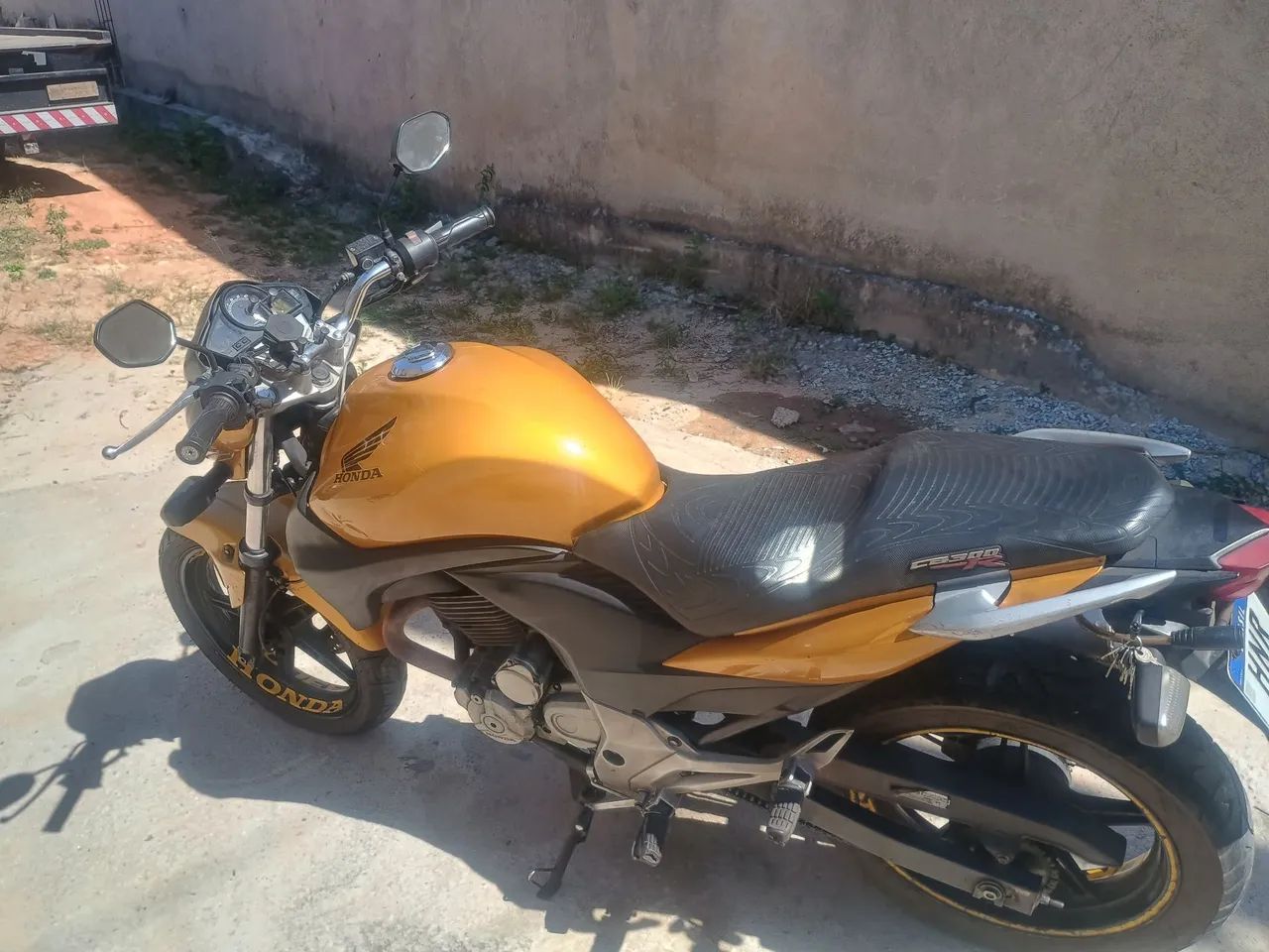 Cb 300 - Foto 2