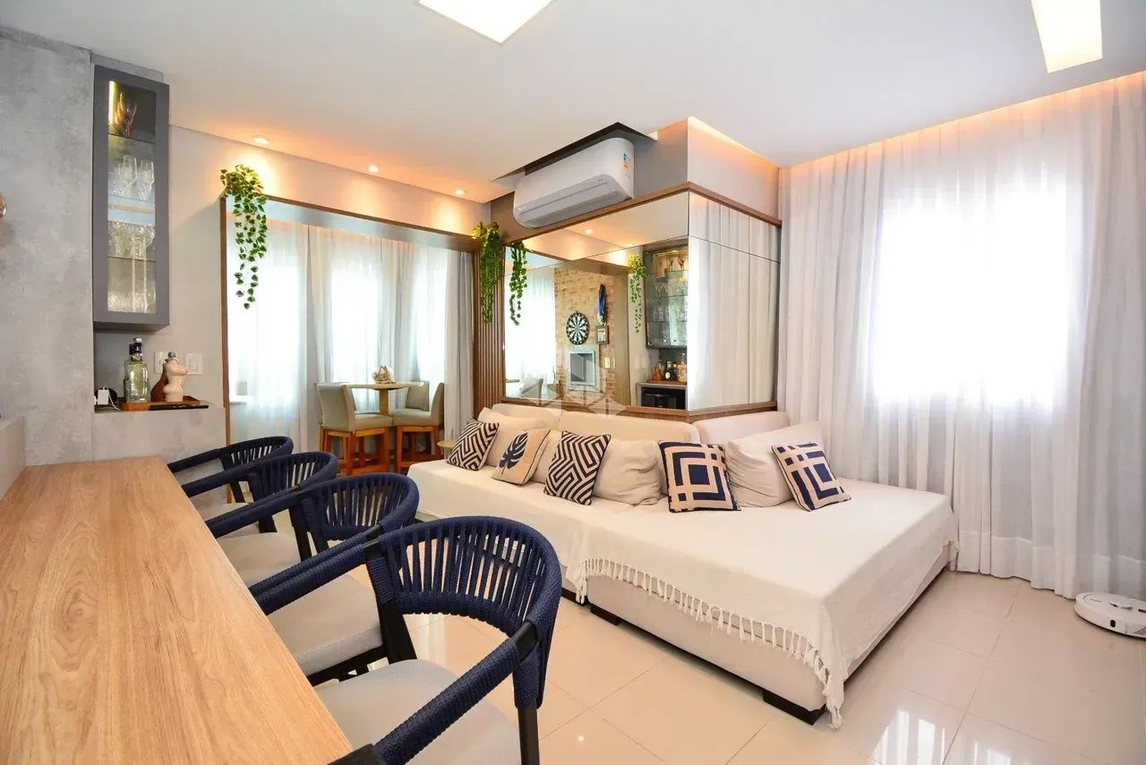 APARTAMENTO COM 2 QUARTOS SENDO 1 SUÍTE 2 VAGAS DE GARAGEM SACADA COM CHURRASQUEIRA E VIST