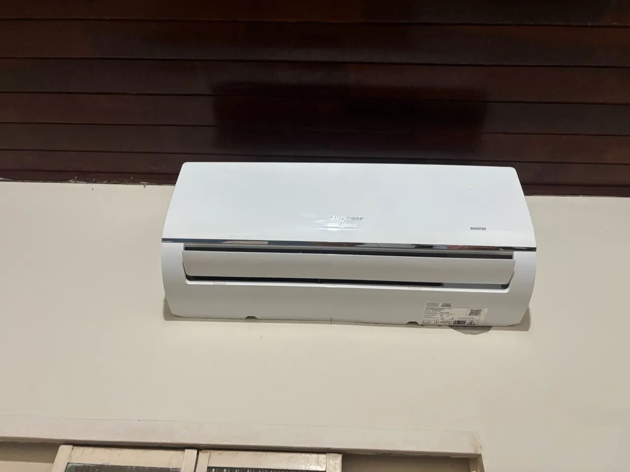 Ar condicionado inverter 9000 btus - e Wi-Fi 