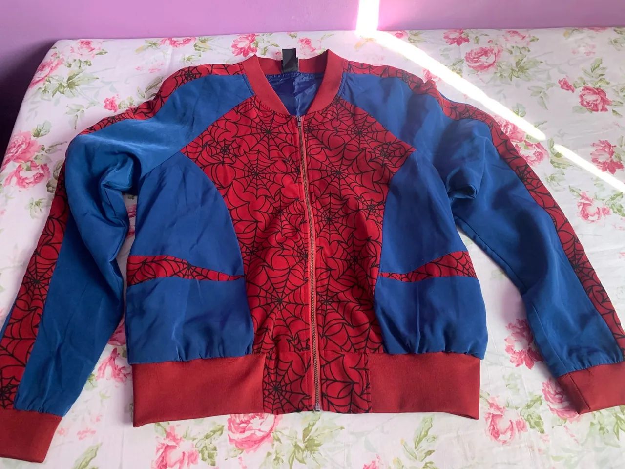 Jaqueta unissex( homem aranha)