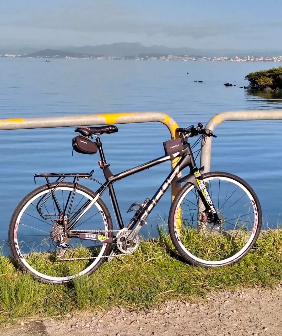 Vendo bicicleta usada Focus alemã - urbana - Foto 2