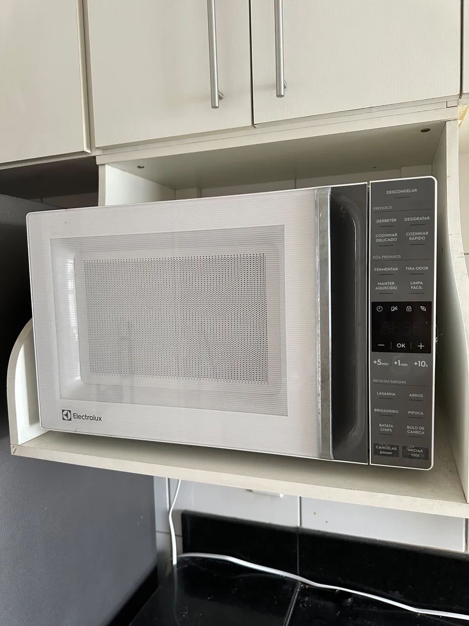 Microondas Electrolux 220v - Foto 3