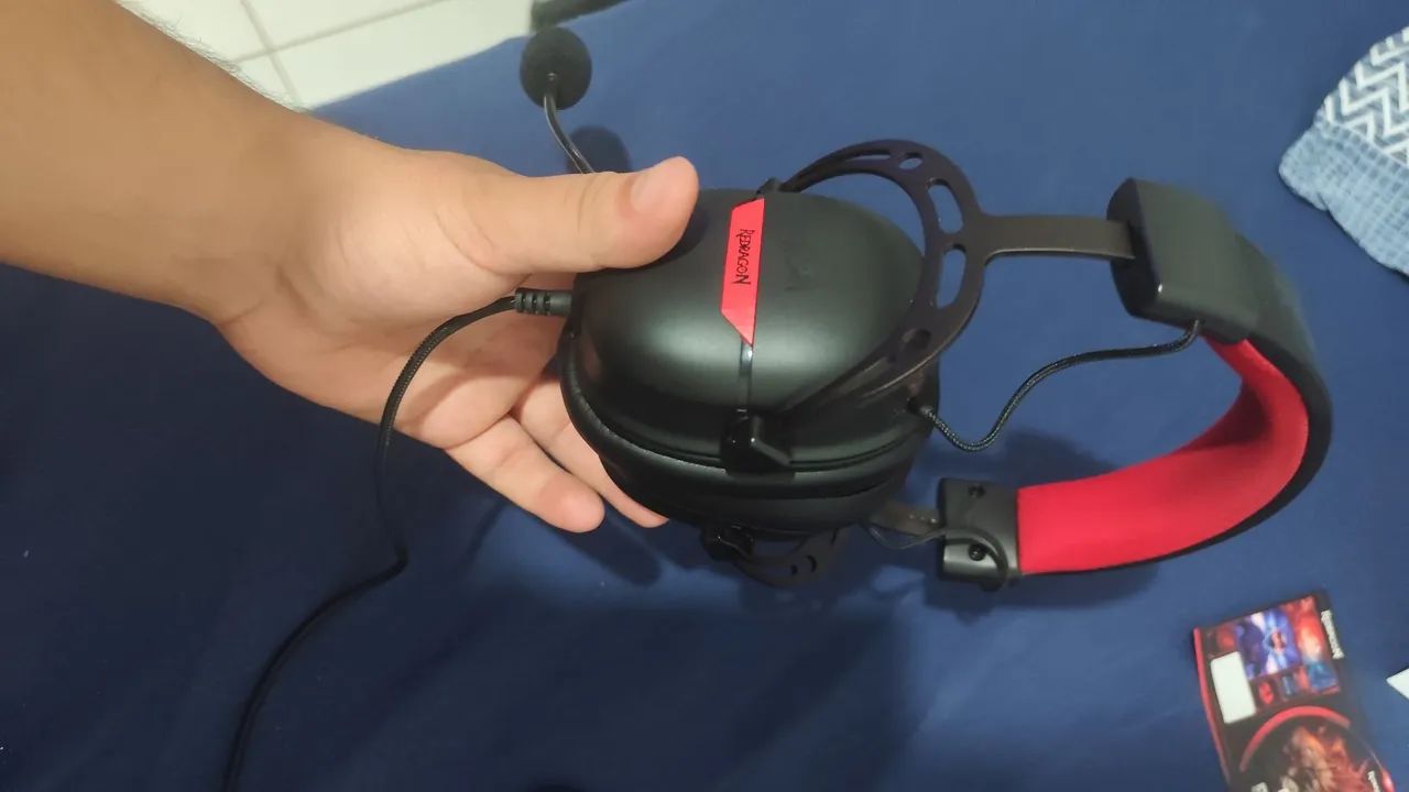 Headset RedDragon Aurora (2 meses de uso) - Foto 4