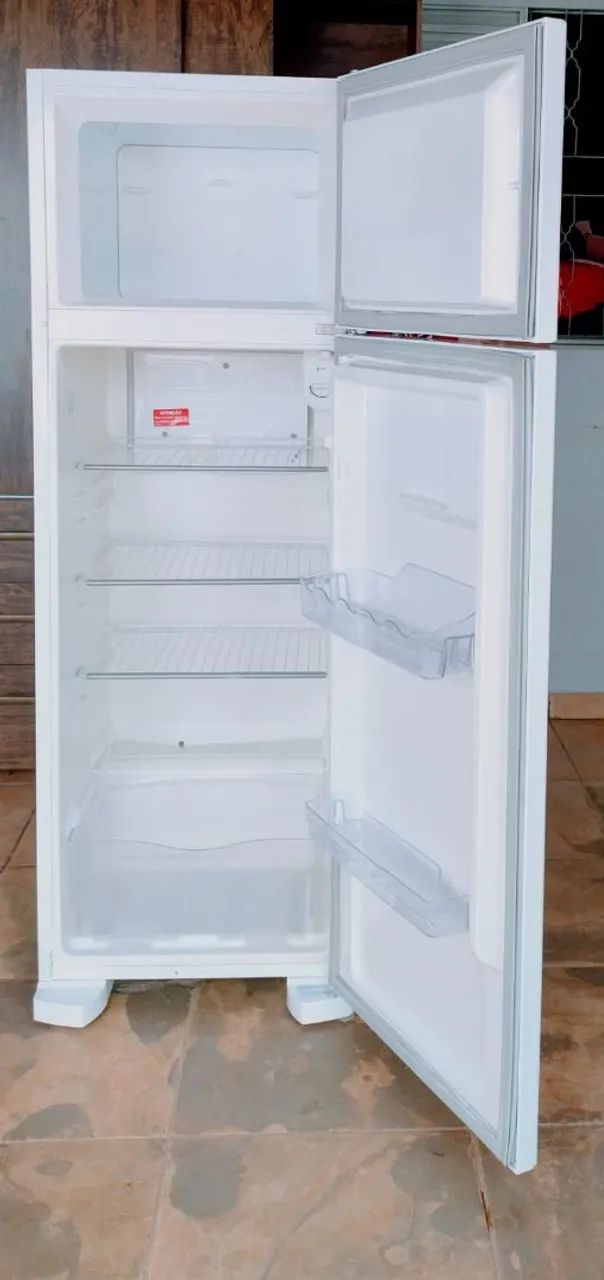 Geladeira Duplex Eletrolux 220vlts - Foto 2