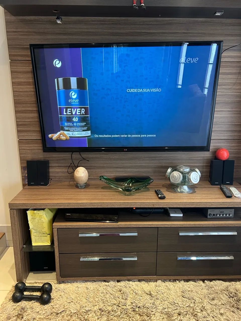 TV LG 55 polegadas e TV Panasonic 40 polegadas 