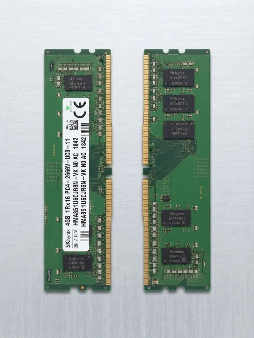 Memória RAM SK hynix DDR4 4GB 2666MHz Desktop Original | Testada