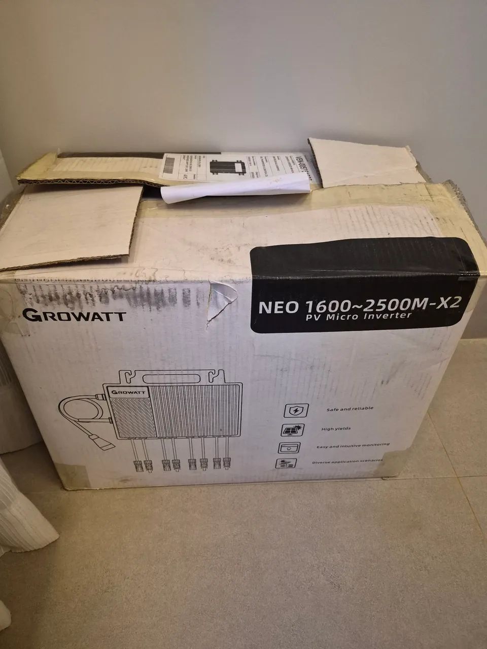 Lote de 4 Microinversores Growatt