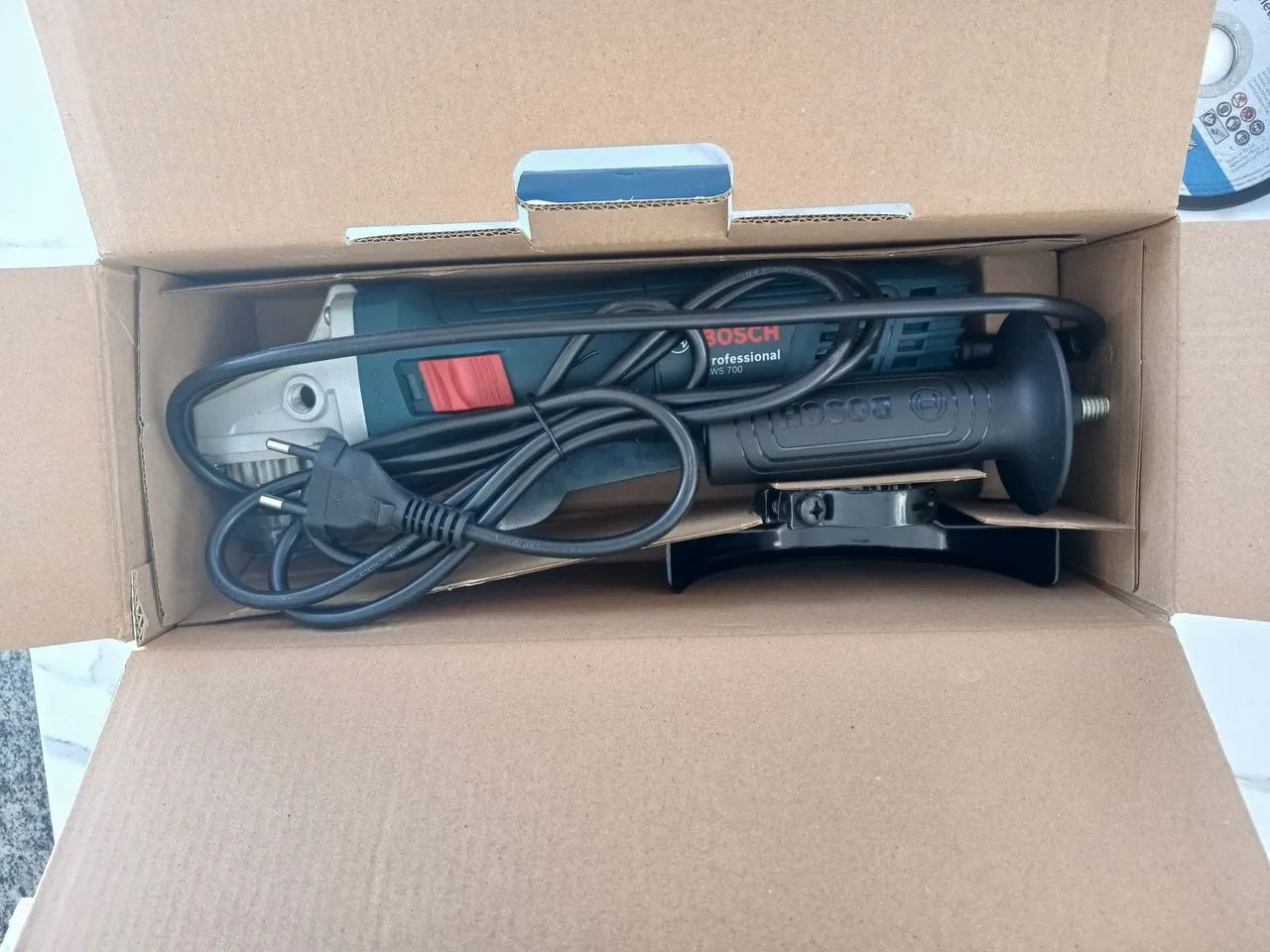 Não Abaixo Preço/Esmerilhadeira 110V Angular 4.1/2 Pol 700w Gws Bosch<br><br>Discos Bosch - Foto 2