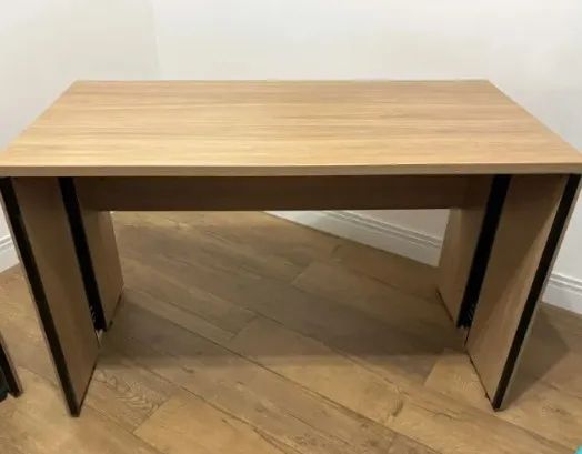 Mesa de escritório de 1,20m - Linda e impecável! - Foto 2
