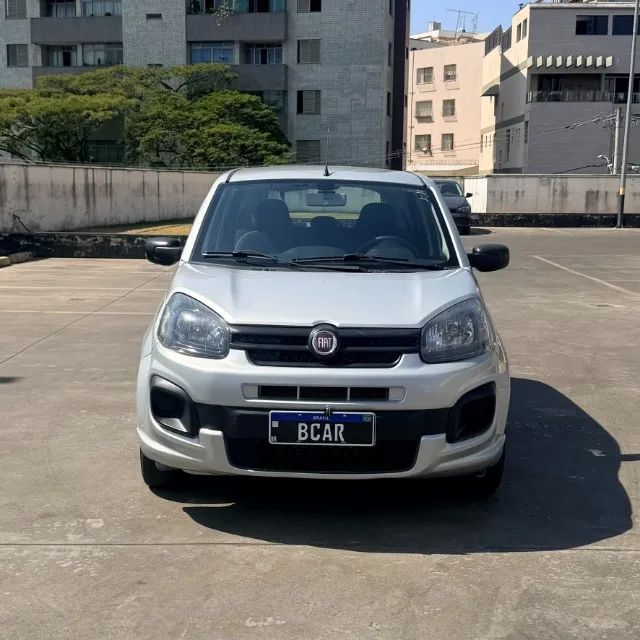 Fiat Uno Attractive 1.0 EVO Fire Flex 8V 5P 2021