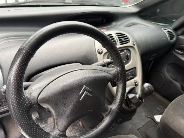 Citroën Xsara Picasso Exclus. 1.6/ 1.6 Flex 16V, foto 4 de 9