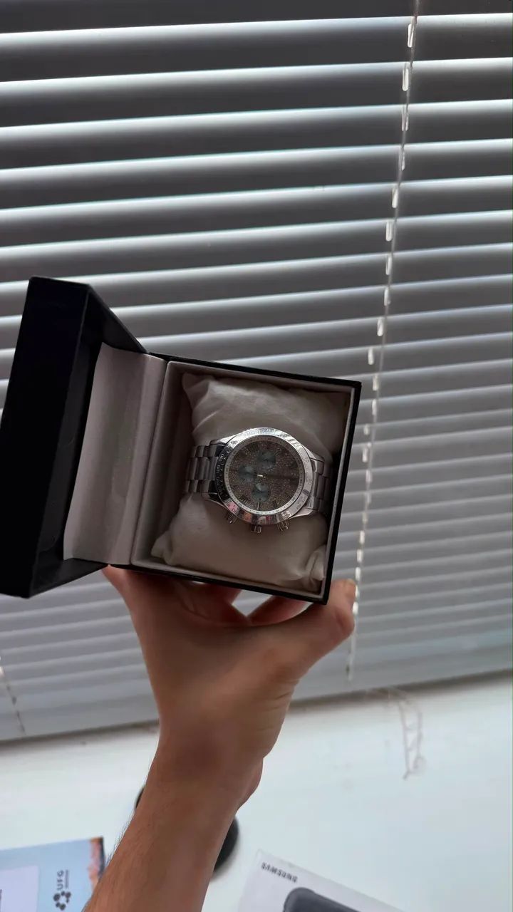 Relógio Michael Kors Layton MK6076 Prata - Foto 4