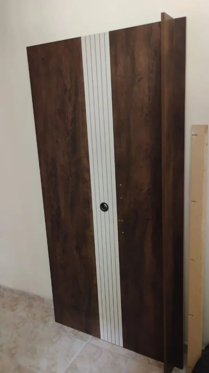 Painel suspenso para TV até 65 polegadas cor tabaco/off white  - Foto 5
