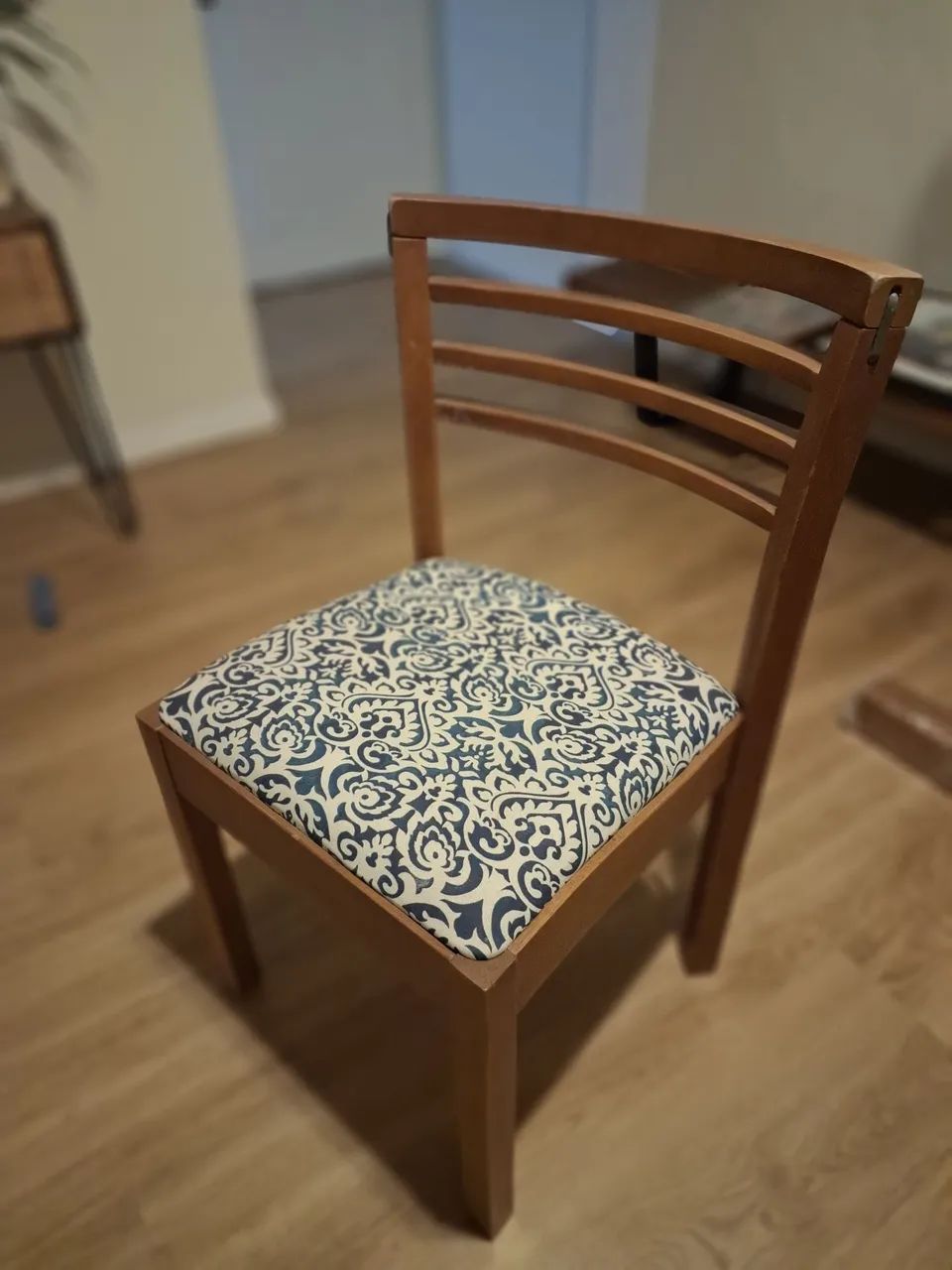 Conjunto de mesa e 6 cadeiras tok stok - Foto 2