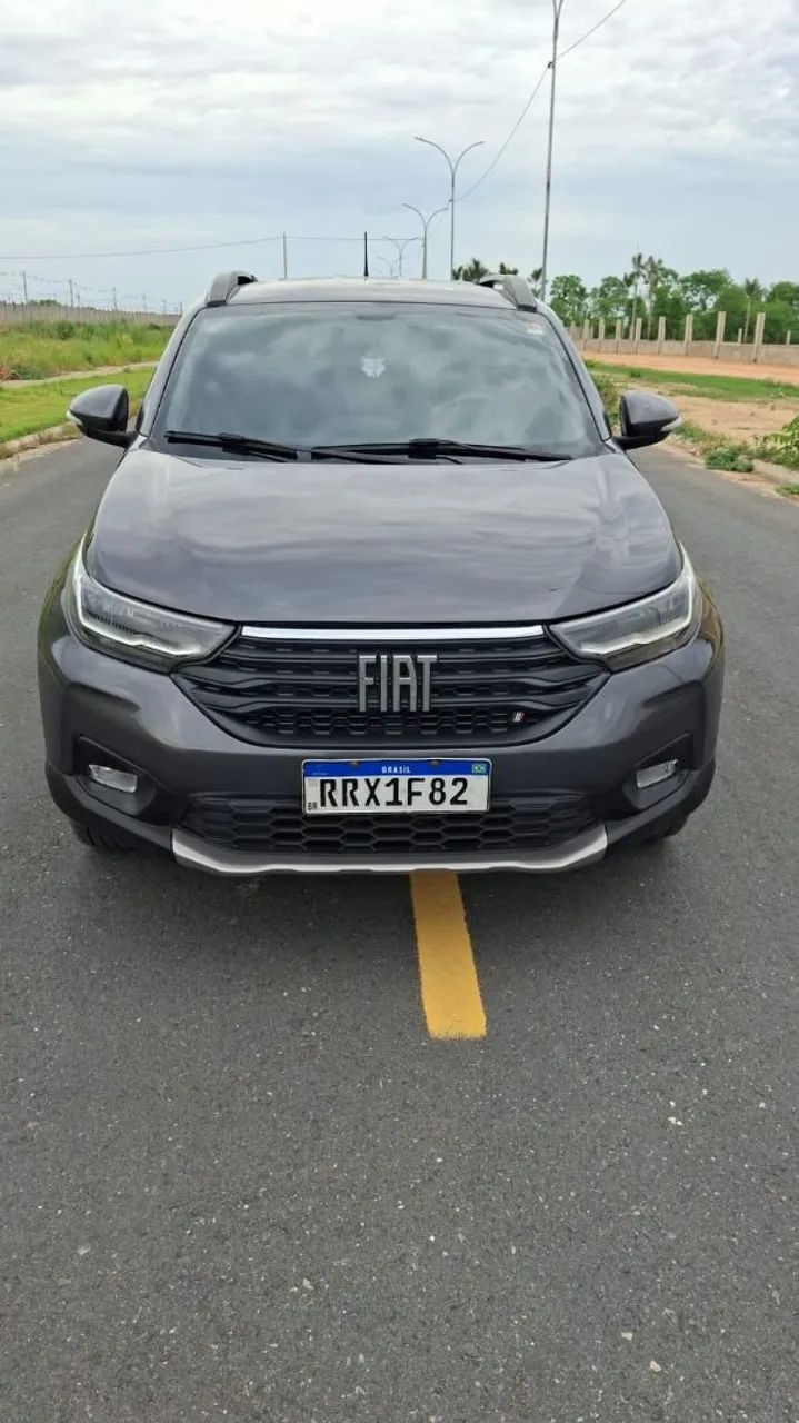 Fiat Strada Volcano 1.3 Flex 8V CD Aut. 2023 - Foto 2