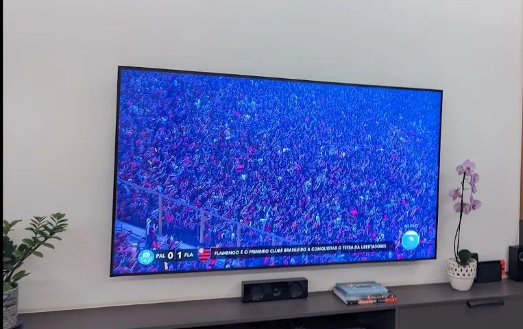 TV Samsung Q70A 75 Polegadas com defeito - Foto 2