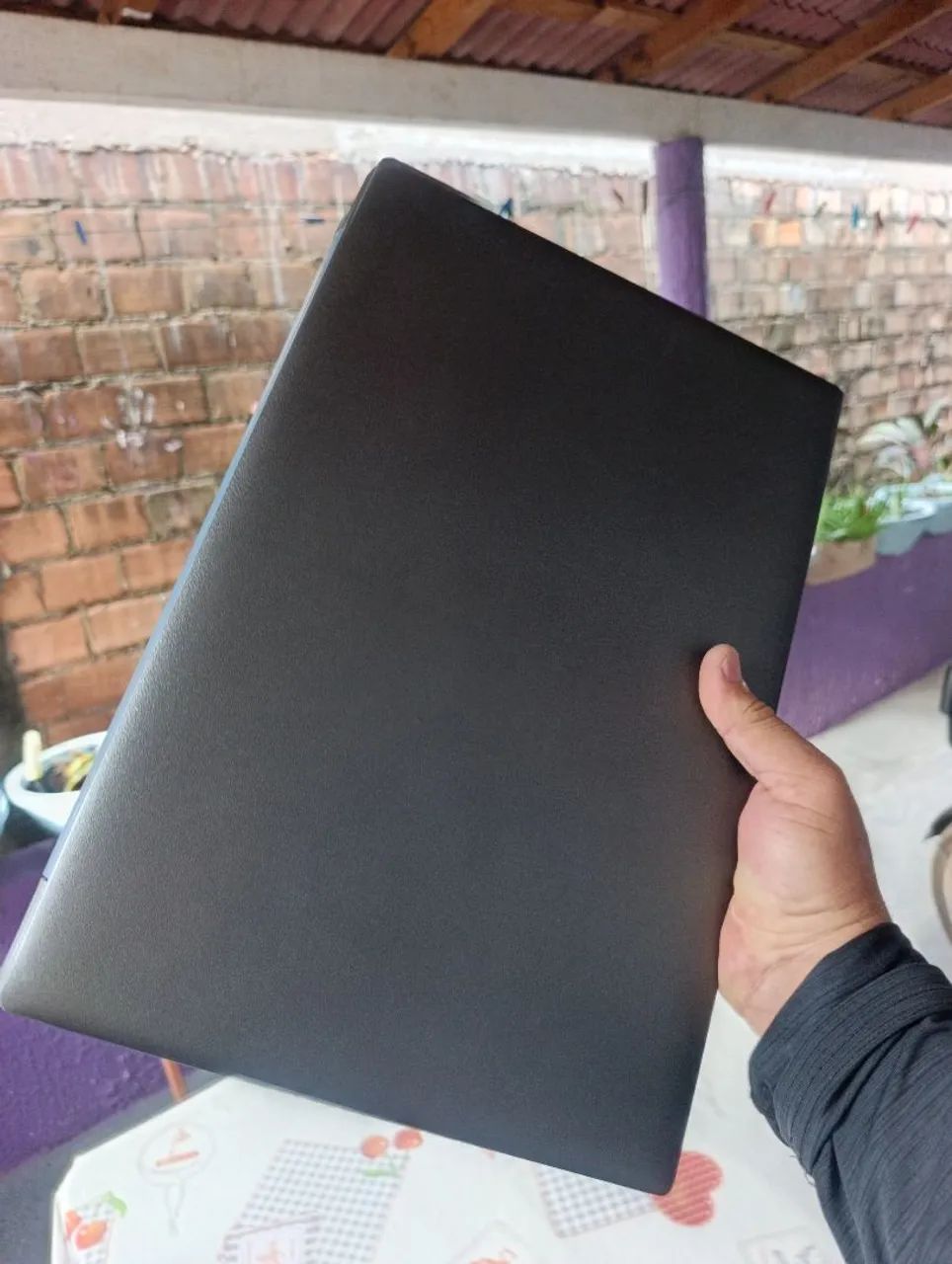 Vendo Notebook Lenovo com SSD de 128  gigas, 4 gigas de RAM ddr4, bateria boa  - Foto 4
