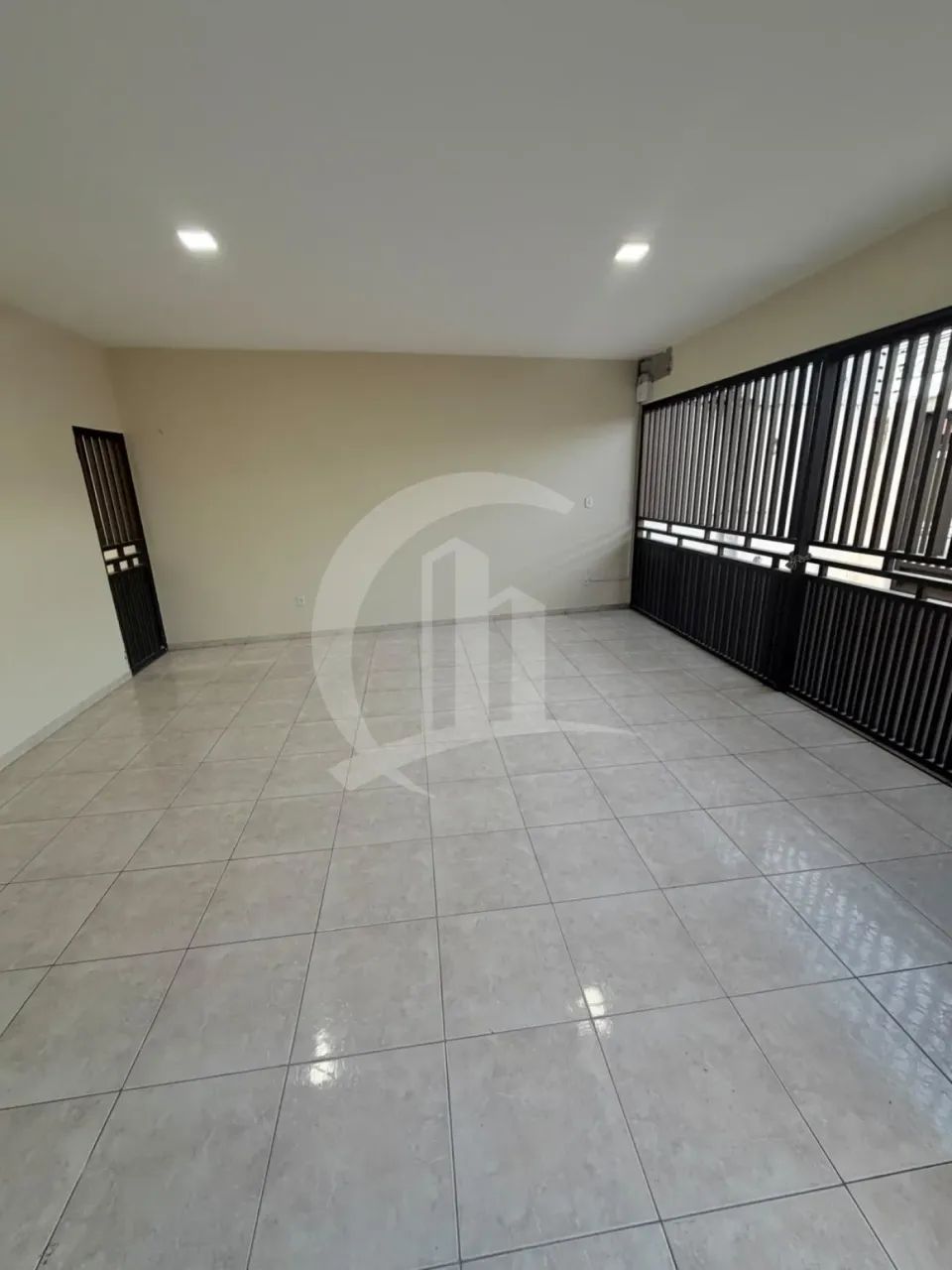 Casa à Venda no Cirurgia | 3 Suítes, 4 Varandas e 2 Vagas - Foto 3