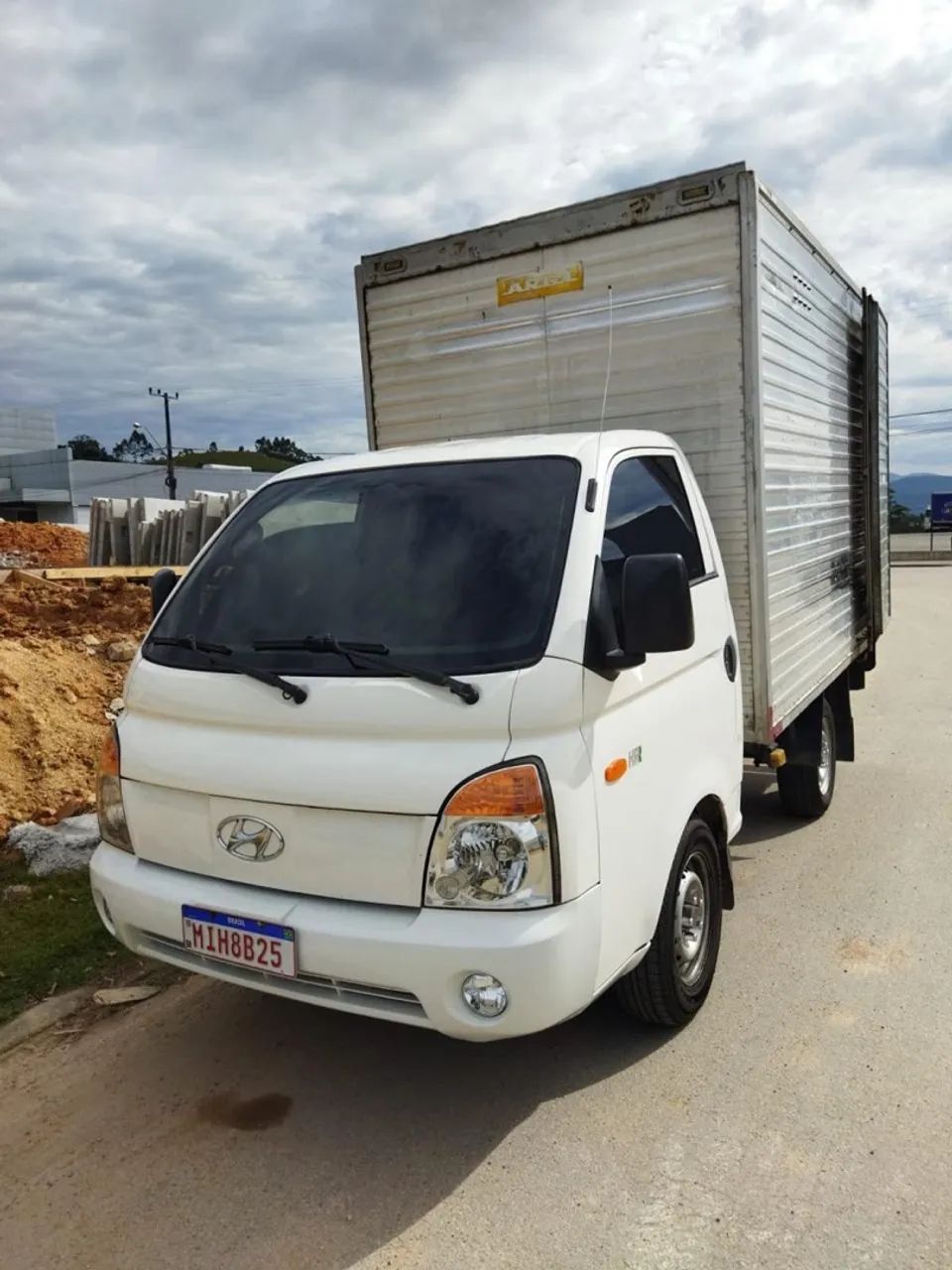 Hyundai Hr 2.5 TCI DIESEL (RS/RD) 2011