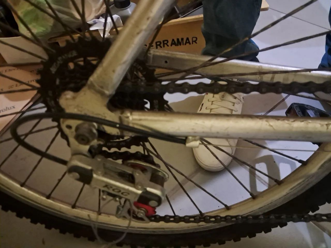 Bicicleta usada Aro 26 - Foto 3