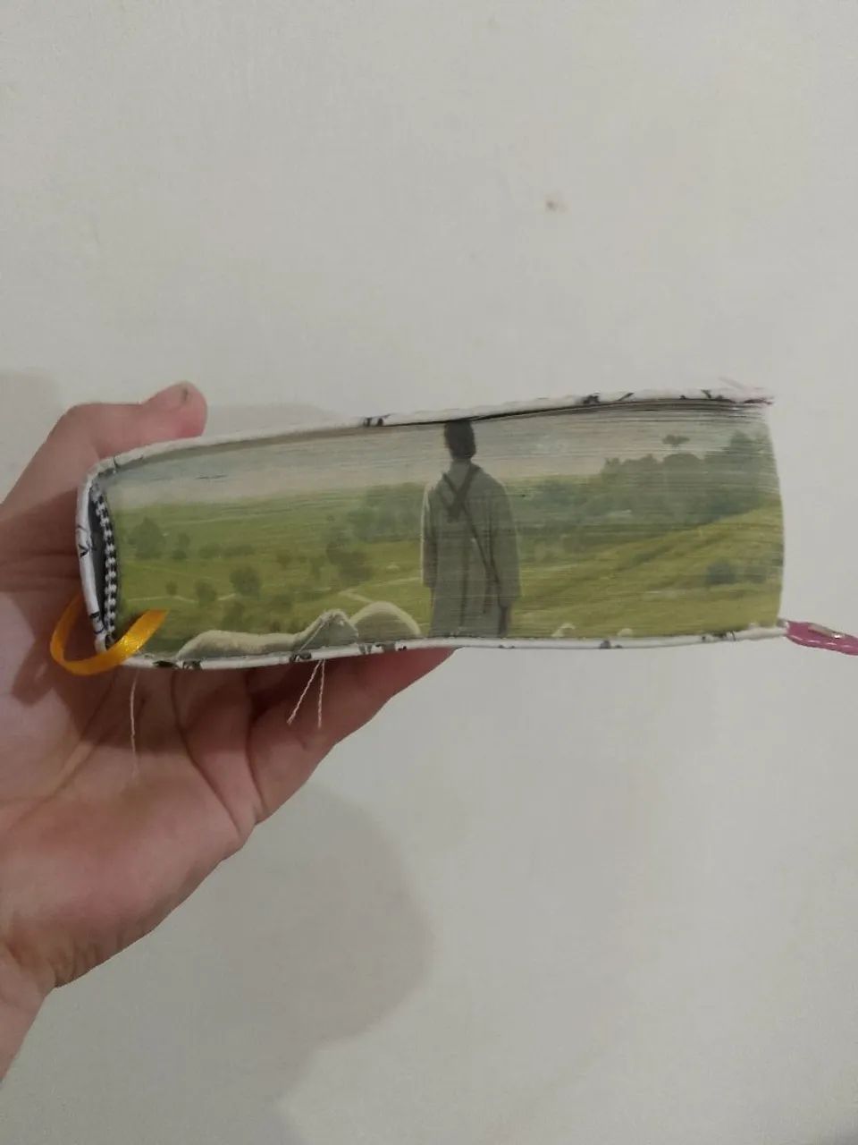 Biblia para mulher seminova - Foto 4