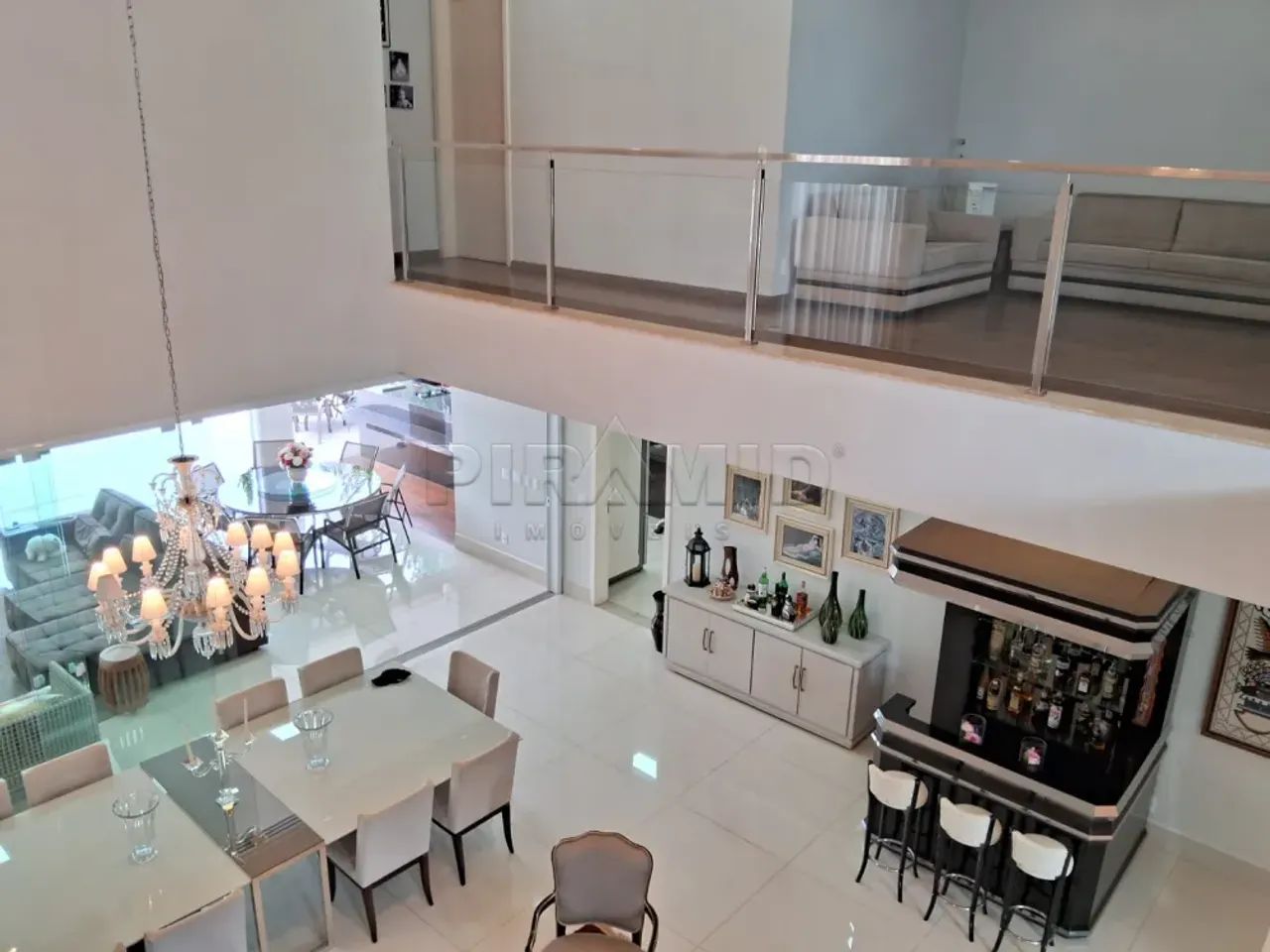 Sobrado alto padrão em condomínio fechado com 518.57m², bairro Jardim Botânico, Zona Sul d