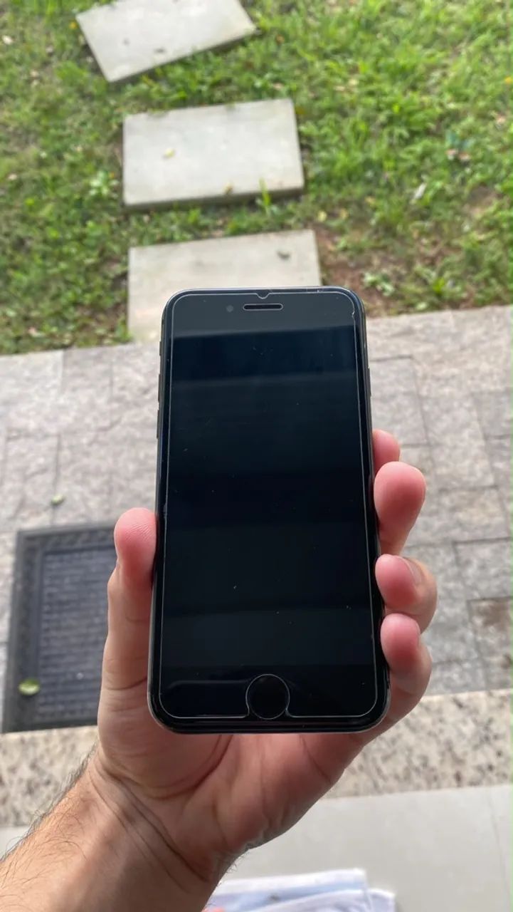 iPhone 8 