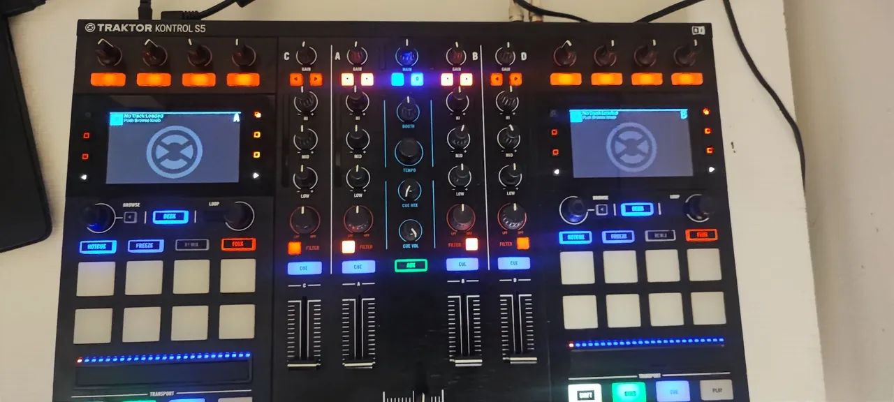  Controladora Traktor Kontrol S5 - Foto 2