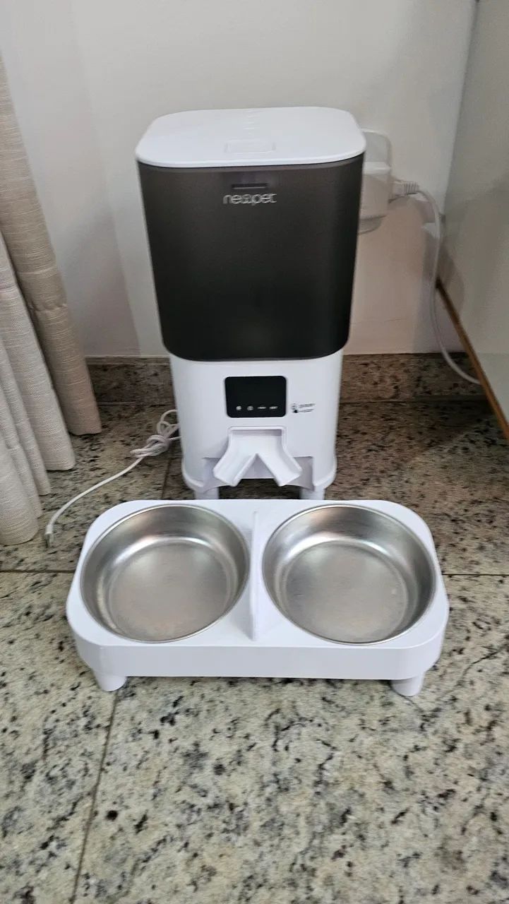 Comedouro Automático 6L New Pet