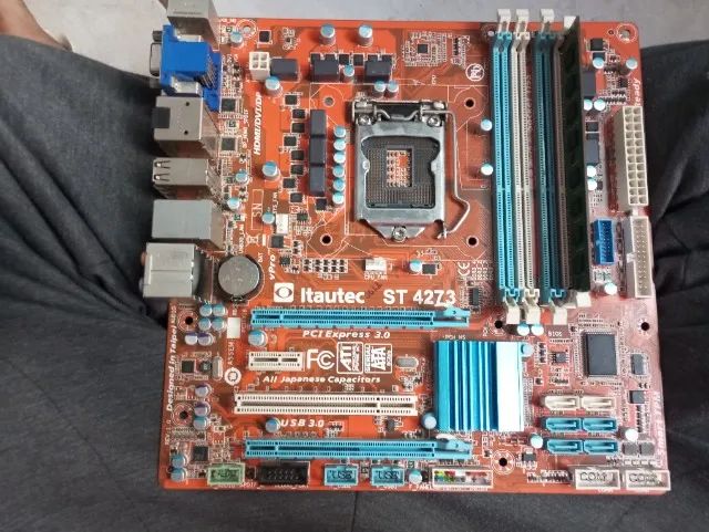 Vendo placa mãe Itautec St 4273