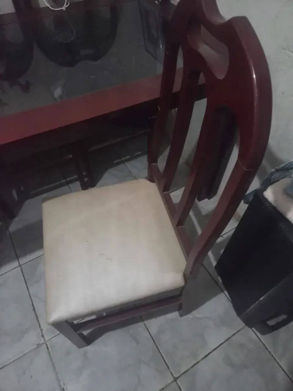 Mesa madeira Maciça com vidro - Foto 4
