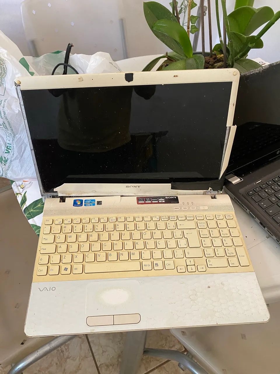 Vendo 2 sucatas notebook s HP e Sony Vaio - Foto 5