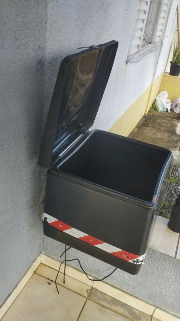 Baú para entregas de moto - Foto 3