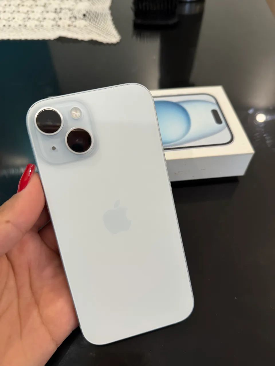 Vende-se iPhone 15 blue  - Foto 2