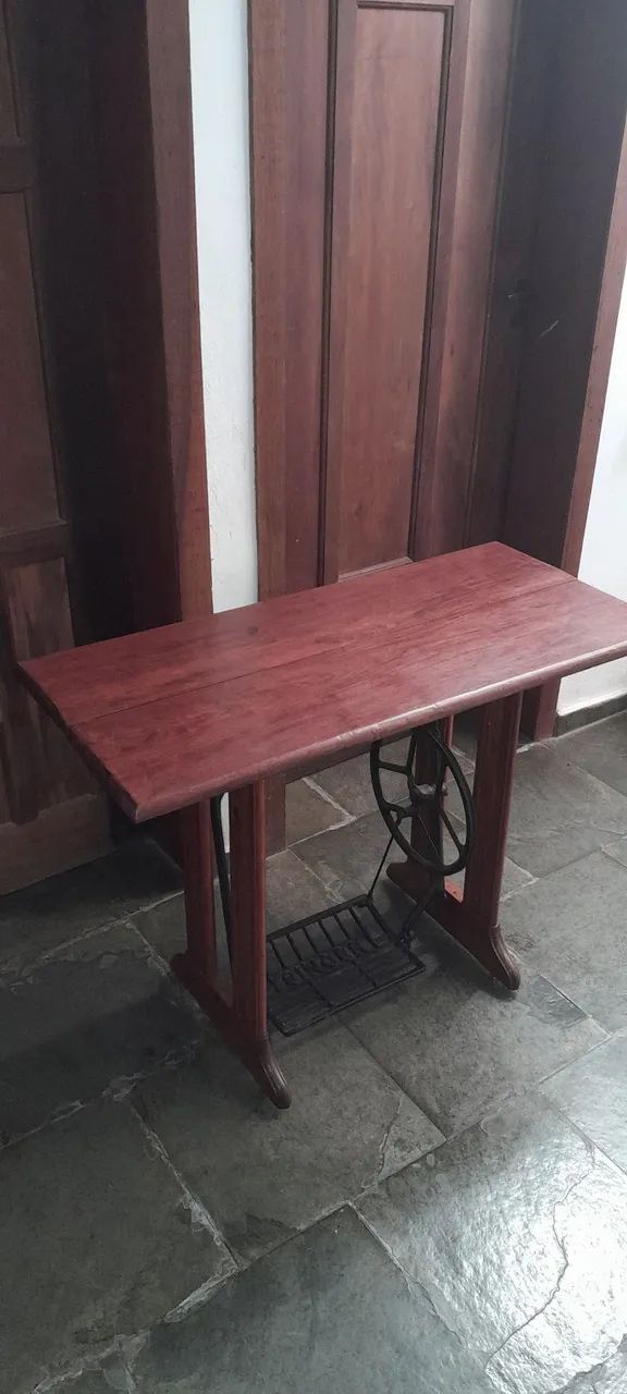 Mesa pé ferro fundido  - Foto 4