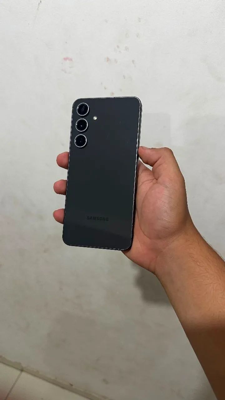 S24 FE