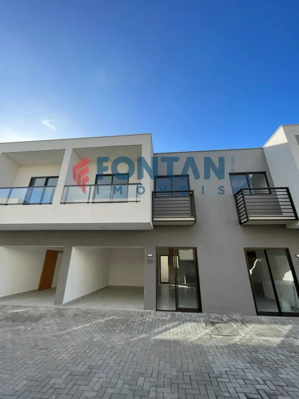 CASA DUPLEX - COND. VARANDAS DA BARRA