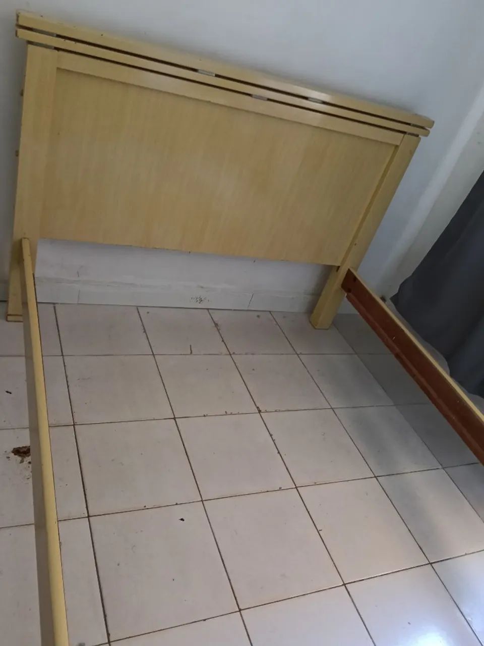 Cama de madeira maciça  - Foto 2