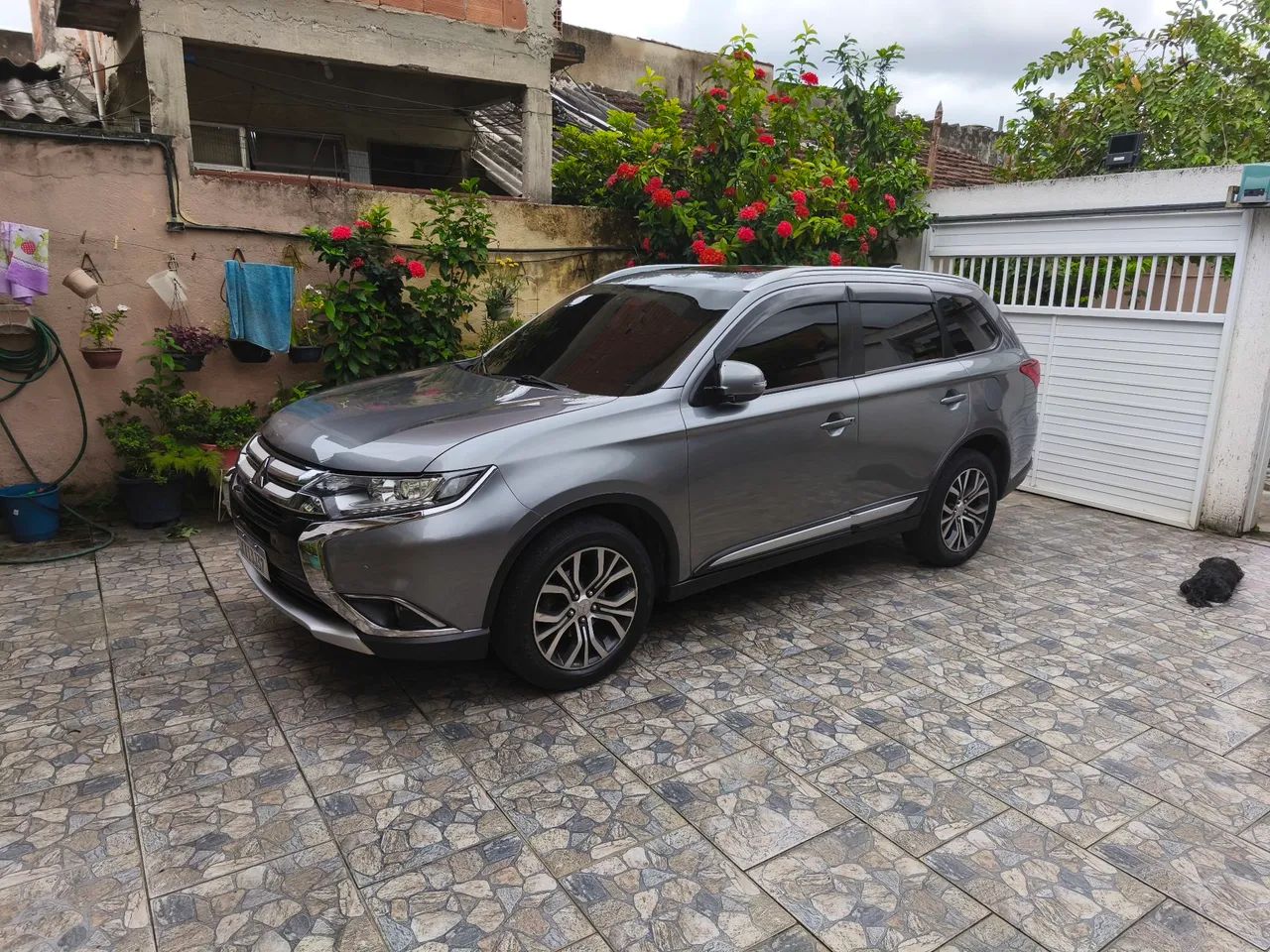 Mitsubishi Outlander OUTLANDER COMFORT 2.0 16V Aut. 2018