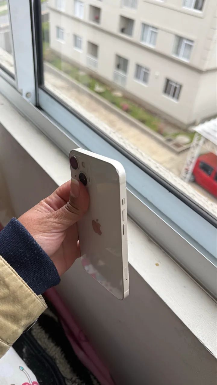 iPhone 13 - 256gb - Foto 3