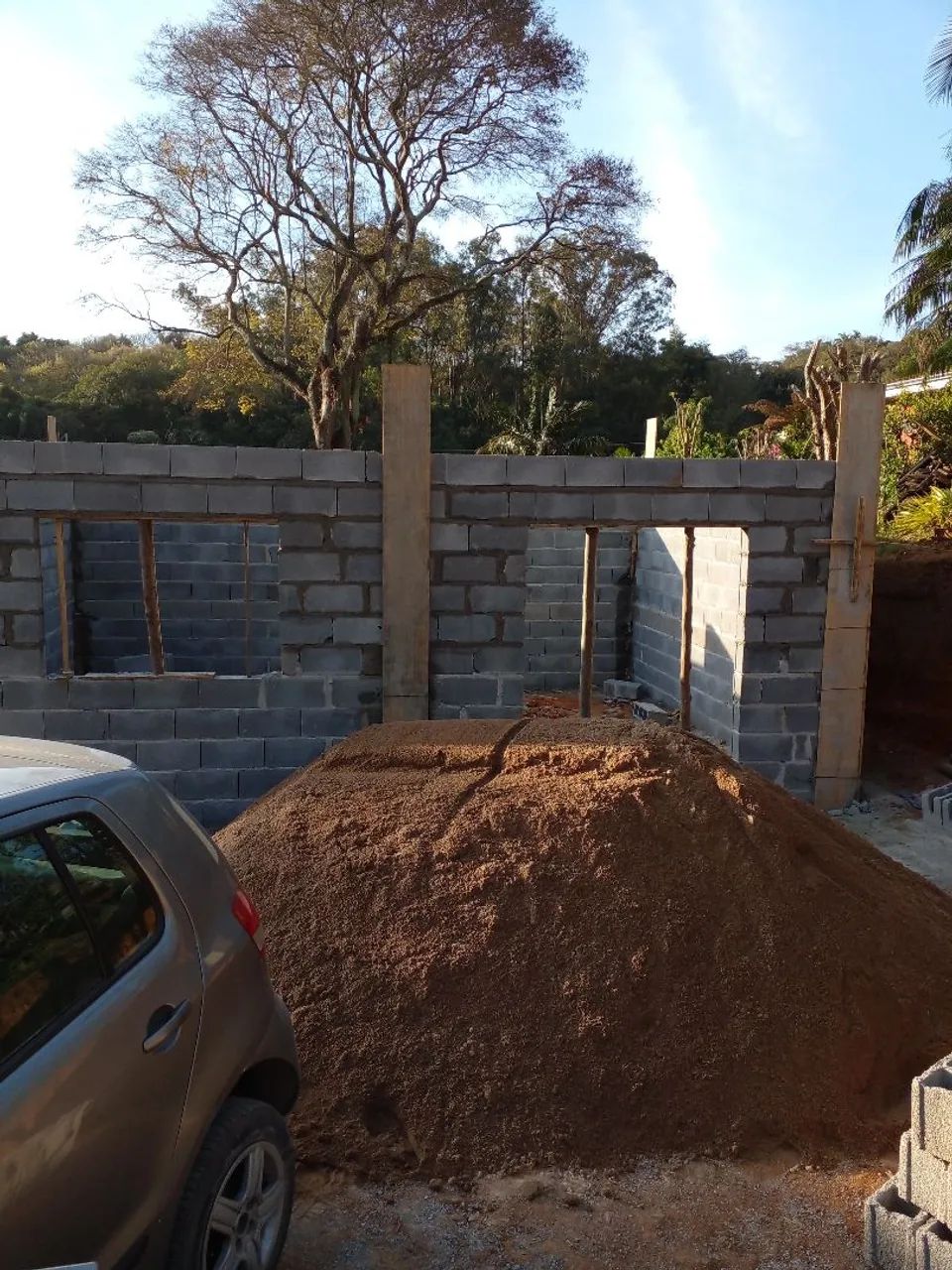 Pedreiro  disponível 
