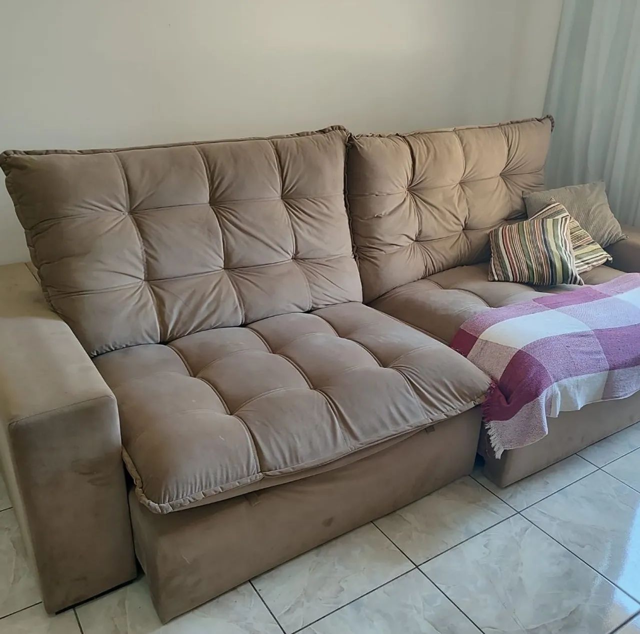 Sofá retrátil 1,40. X 2,90