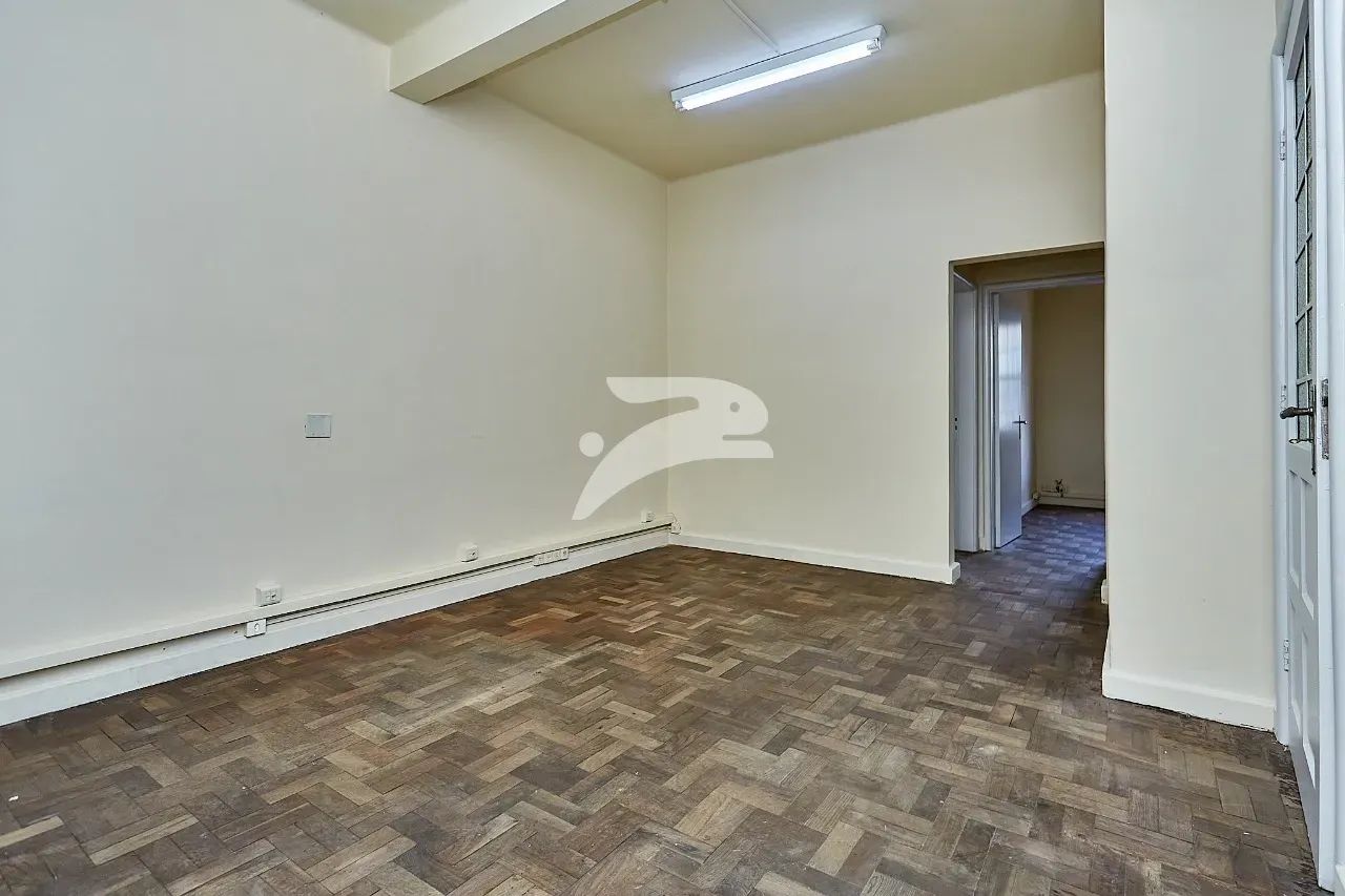 Conj. Comercial Centro 125m² - Foto 3
