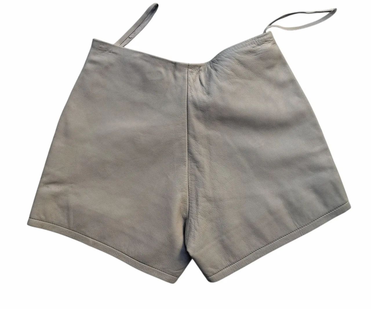 shorts siberian couro legítimo bege 36 - Foto 2