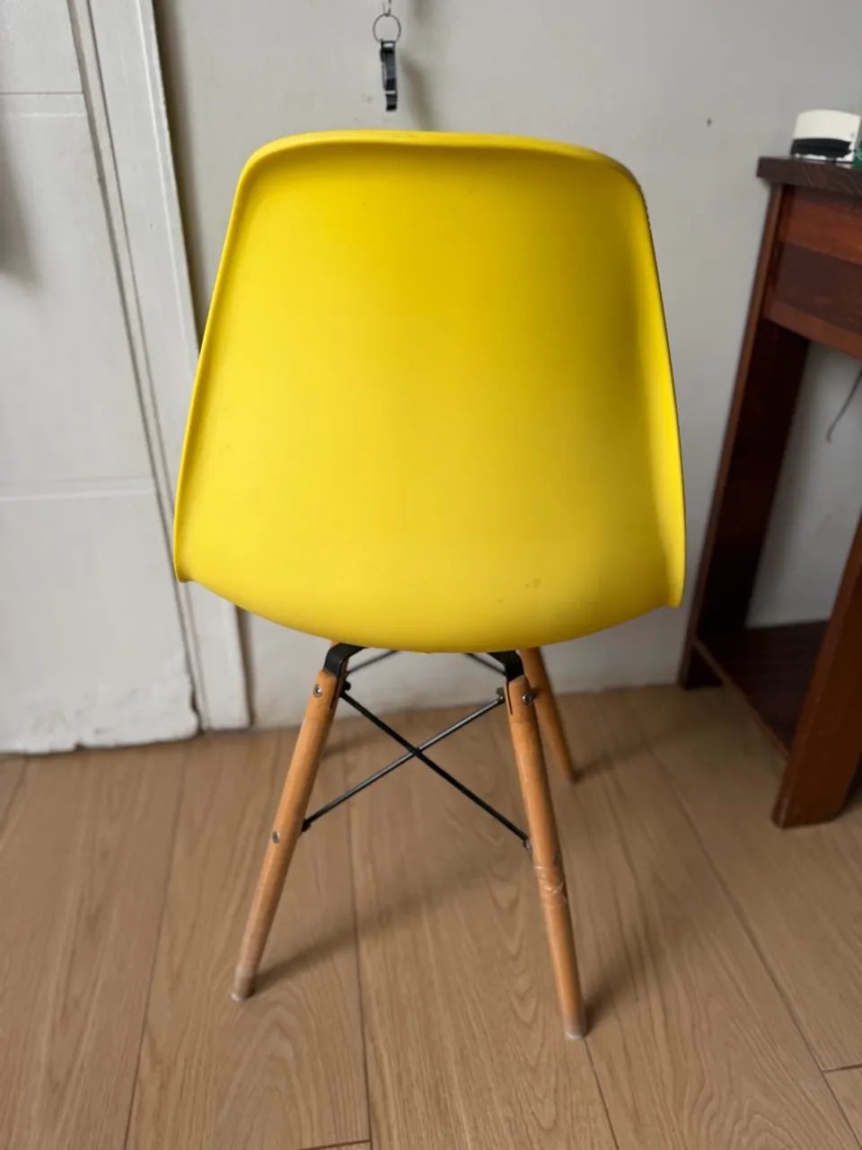 Cadeira eames amarela  - Foto 3