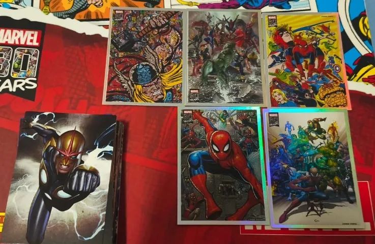 Box Premium Marvel 80 Anos - Completo Colado + Cards - Foto 4